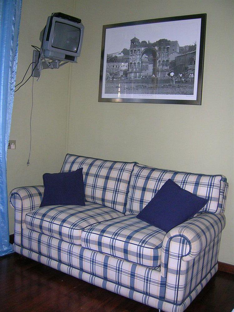 EMI's Guest House Rome Extérieur photo